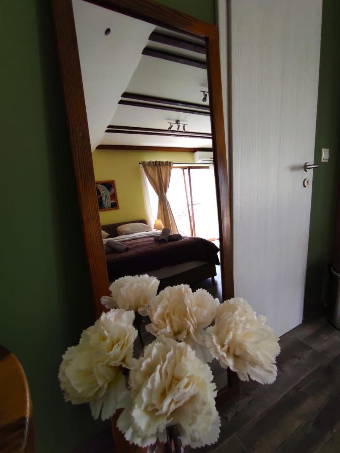 Accommodation "Old Town Dreznik" Rakovica Exterior foto