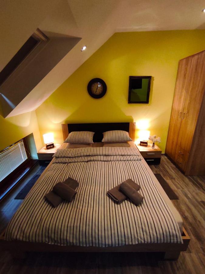 Accommodation "Old Town Dreznik" Rakovica Exterior foto