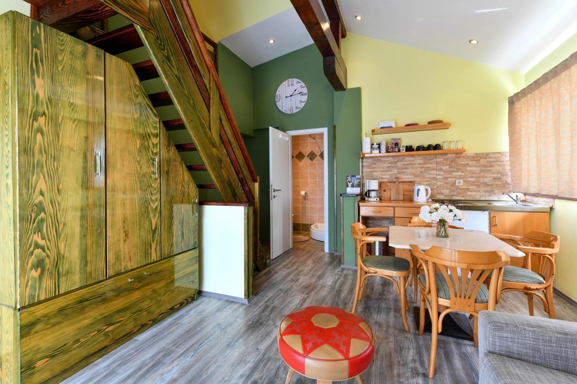 Accommodation "Old Town Dreznik" Rakovica Exterior foto